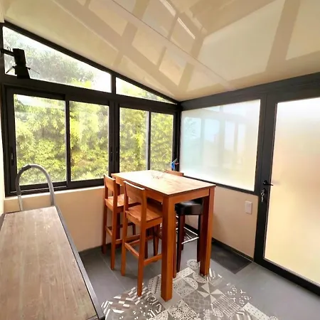 Petite Maison De Village En Bord De Feriehus *